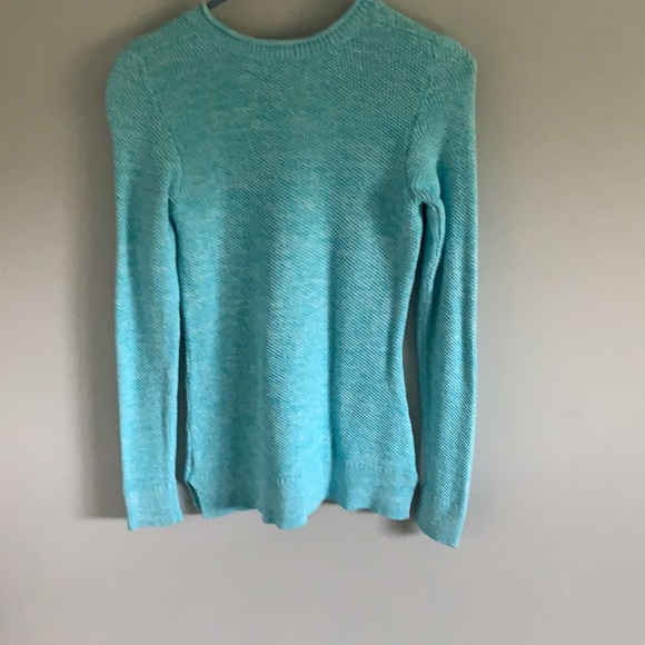 Light blue sweater-like new condition - Picture 2 of 2